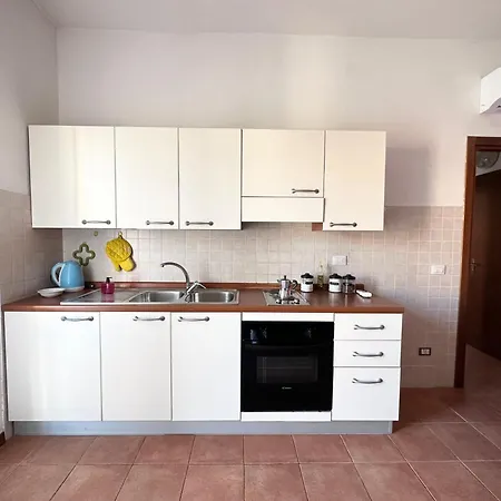 Apartment Mv Apartament 4b